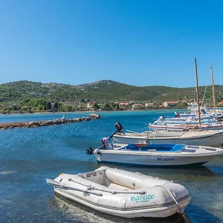 House Flamingo Nyaraló *